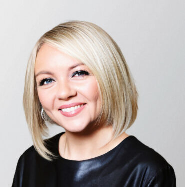 Быкова Елена