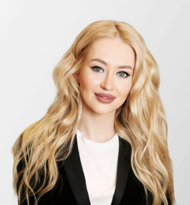 Александрова Анна