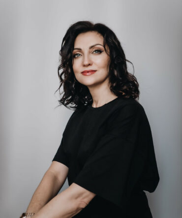 Клюева Наталья